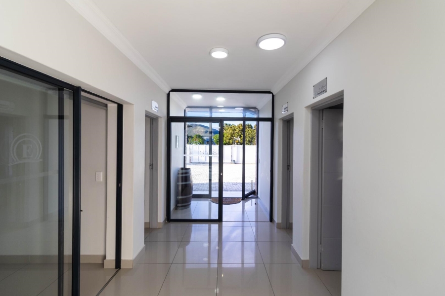 7 Bedroom Property for Sale in Sandbaai Western Cape